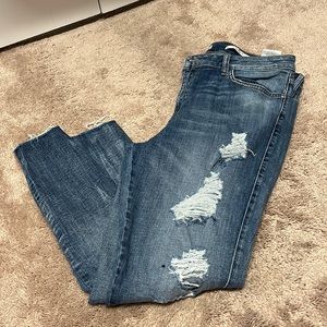 GUESS JEANS